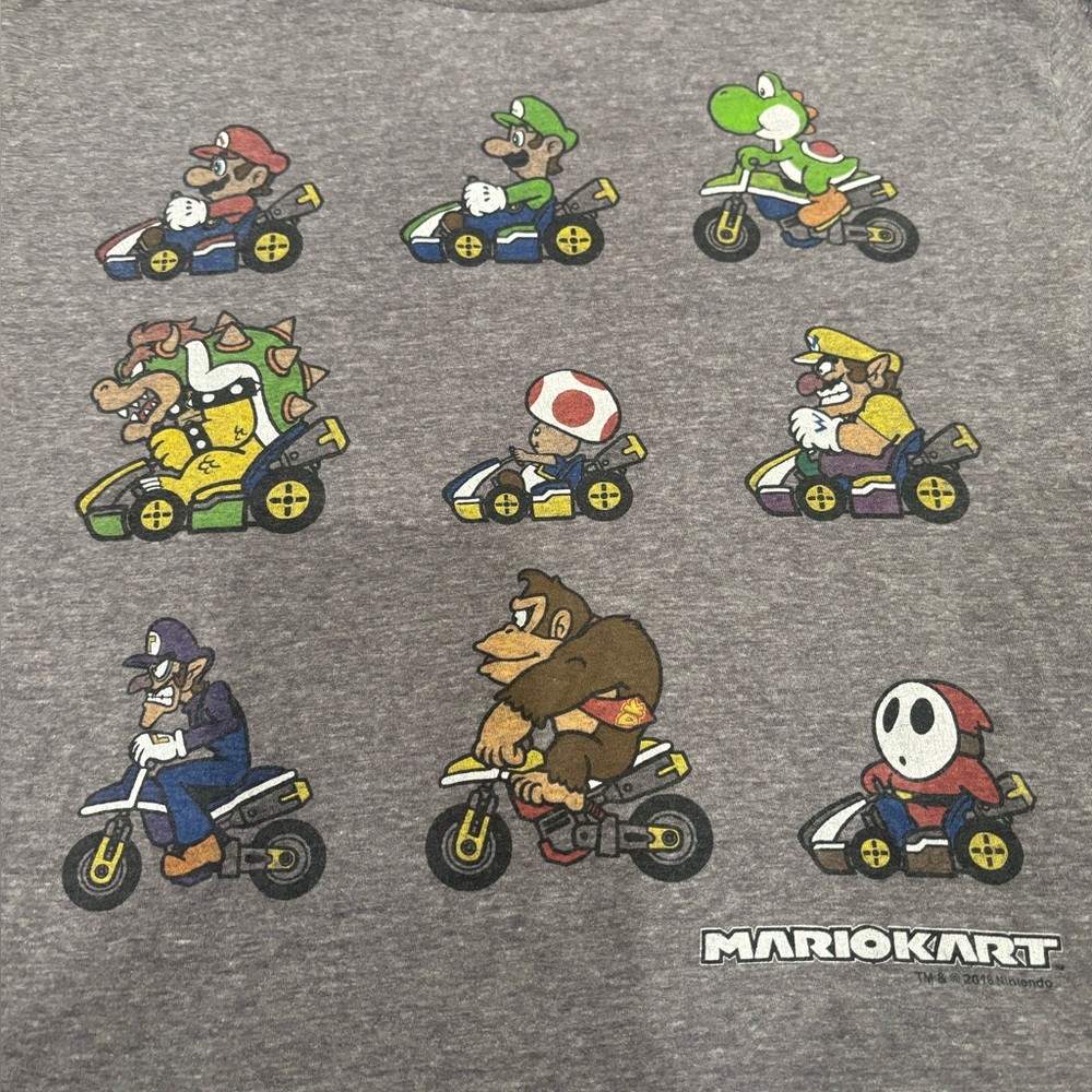 Mario Kart Graphic grey Nintendo retro y2k t shirt size small